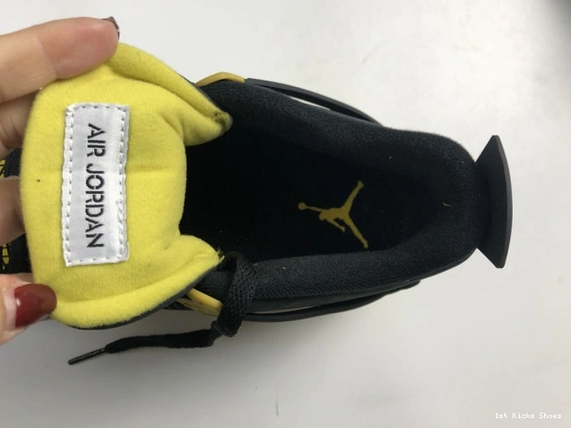 1st Kicks Jordan Retro 1030 4 Thunder 308497- Air TopPick 1120